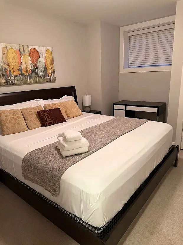 2 bed, 1000 sqft, $2,850 — Photo 1