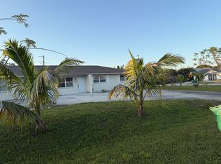 1387 Hernando St, Naples, FL 34103
