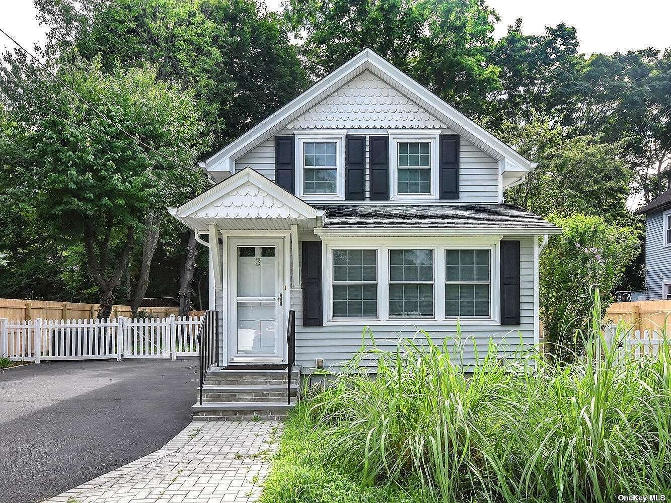 3 Vine Street, Glenwood Landing, NY 11547 Zillow