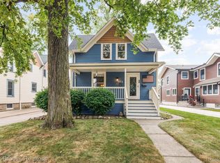 371 N Harvey St, Plymouth, MI 48170