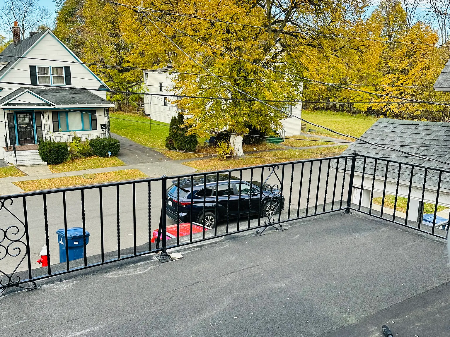 3 bed, 800 sqft, $900 — Photo 2