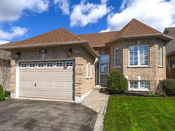 3rd image of 802 Coldstream Dr