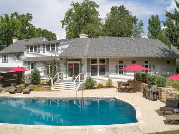 226 Coldstream Rd, Phoenixville, PA 19460