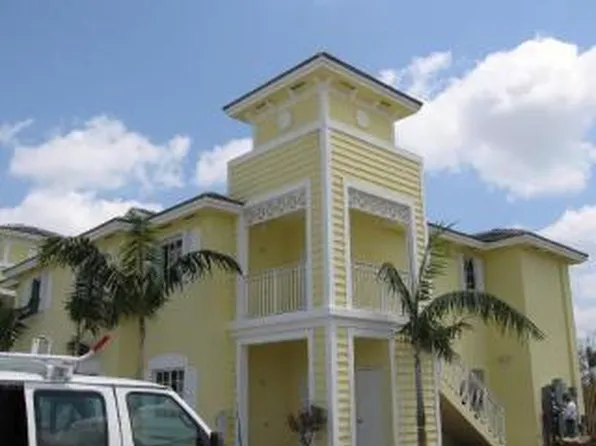 2728 NE 3rd Ct Unit 201, Homestead, FL 33033