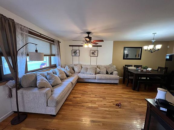 4th image of 764 Rossville Ave Floor 1