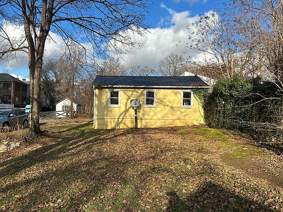 5th image of 22 Peyton St #3