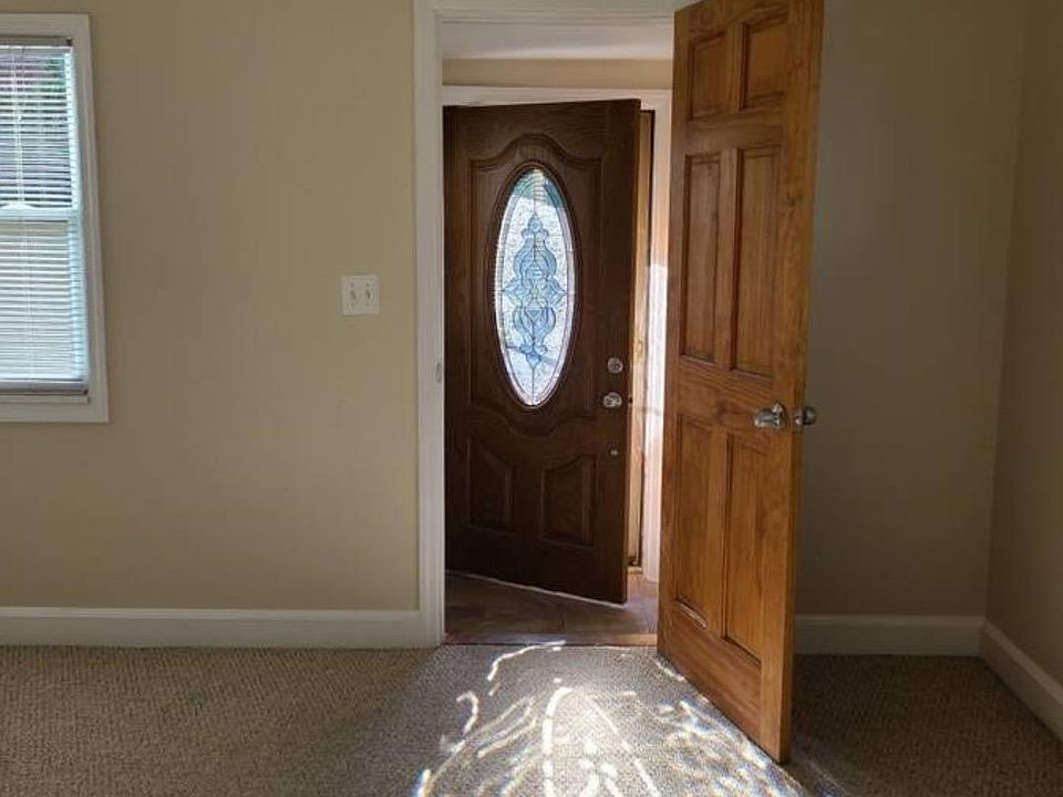 1st image of 50 Maynard St