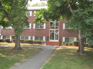 42 Fernview Ave APT 3, North Andover, MA 01845