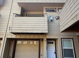 4 SW Boundary St APT 3, Portland, OR 97239