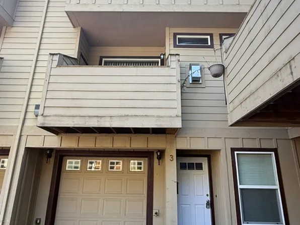 4 SW Boundary St APT 3, Portland, OR 97239