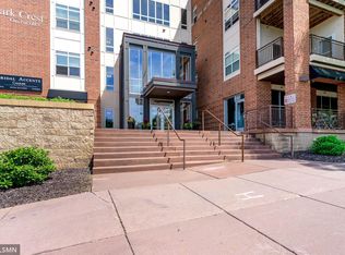 12501 Nicollet Ave UNIT 122, Burnsville, MN 55337
