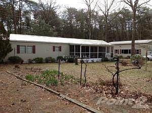 Hurleys Neck Front View