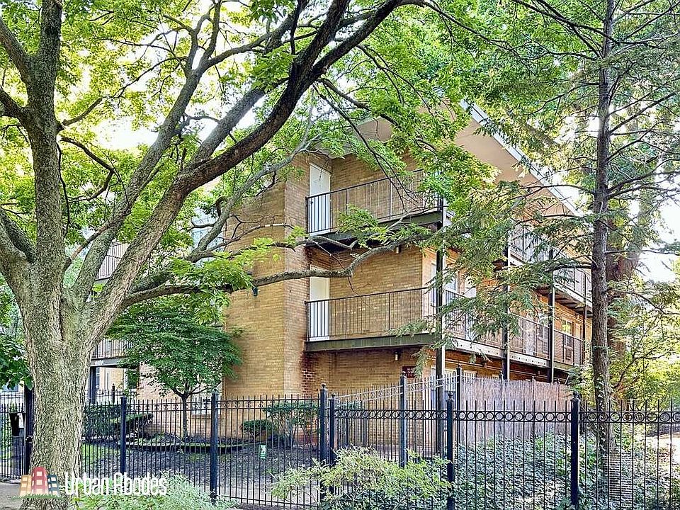 1st image of 4610 N Dover St APT 2C