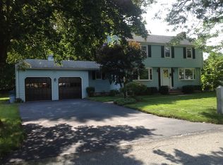 85 Alcott St, Lowell, MA 01852
