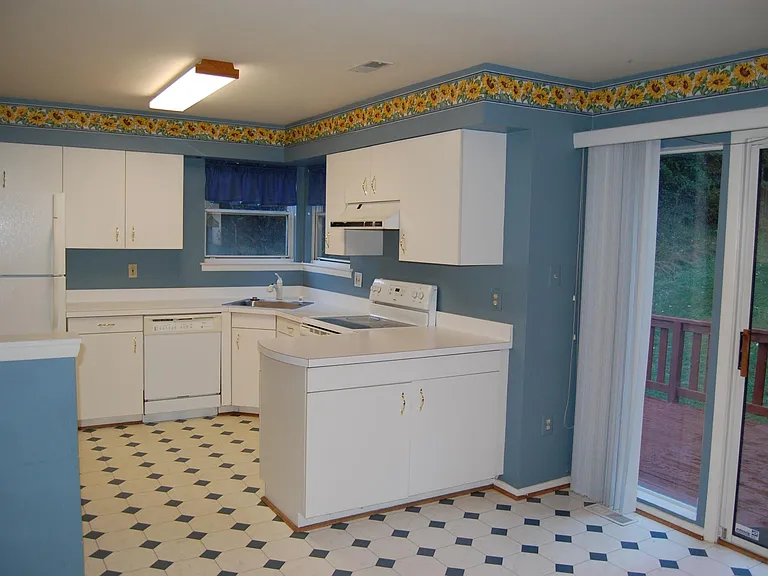 7732 Heatherside Ln — Photo 26