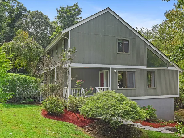 10 Deborah Lane, Chappaqua, NY 10514