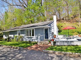 11 Canal Ln, Hackettstown, NJ 07840