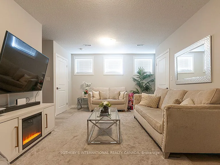 445 Ontario St S #120 — Photo 22