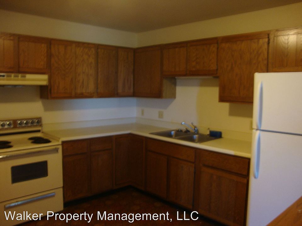 2nd image of 1817 W State St APT 2