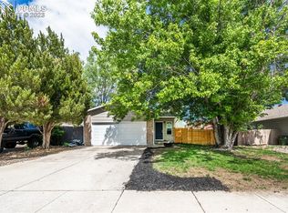 580 Upton Dr, Colorado Springs, CO 80911