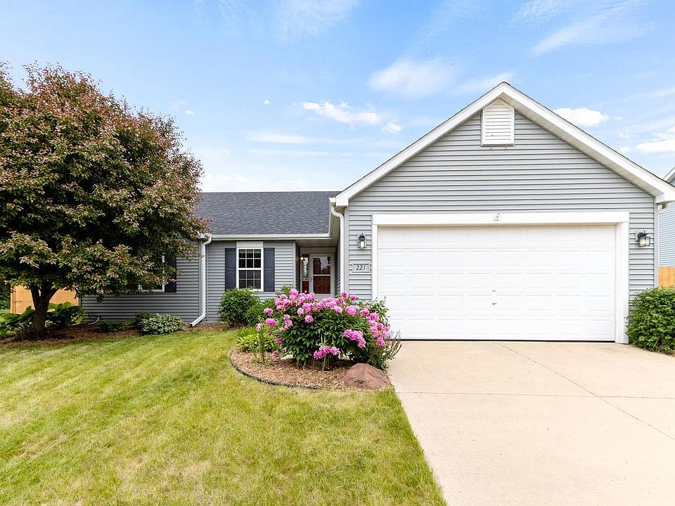 221 Brookstone Drive Lake Mills WI 53551 Zillow