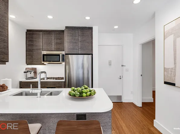 305 West 16th Street 2D image 3 of 13