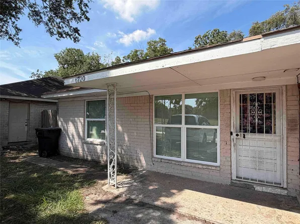 6720 W Fuqua Dr, Missouri City, TX 77489