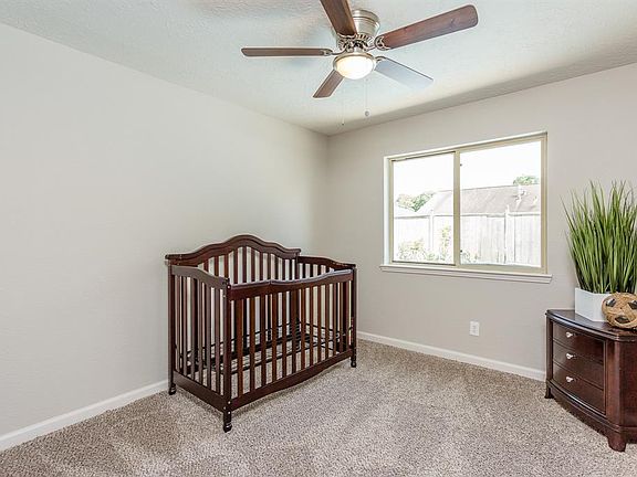 4th image of 22615 Coriander Dr