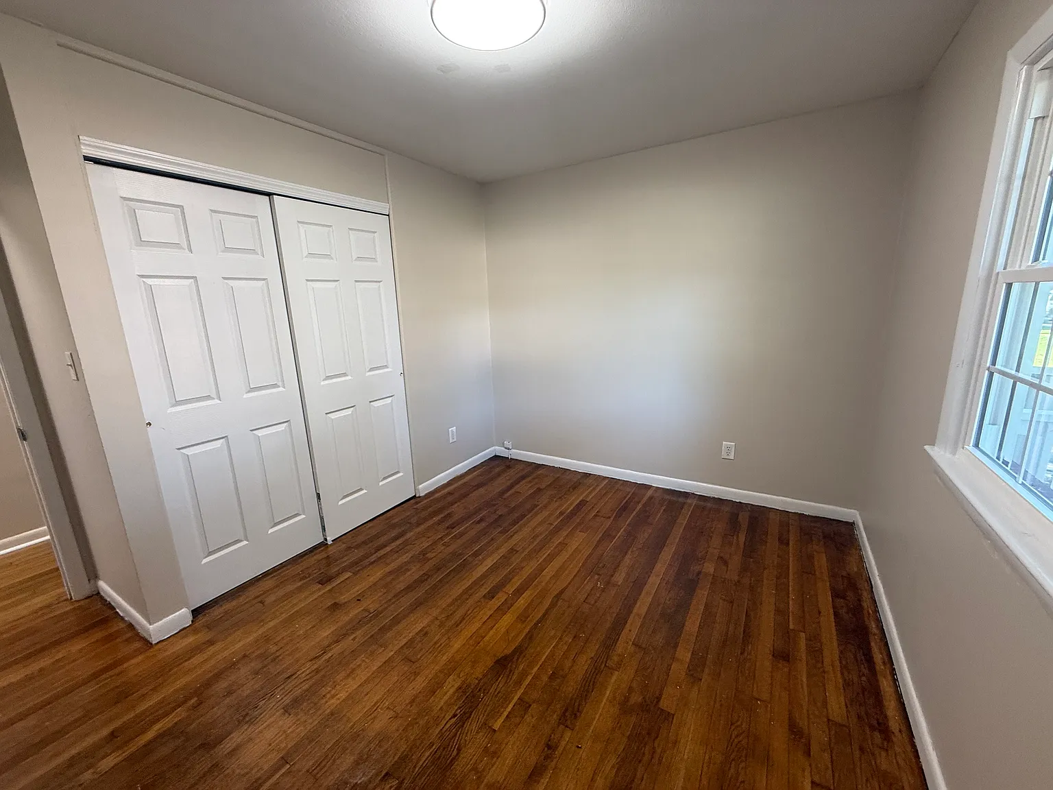 4 bed, 1.5 bath, 1519 sqft, $1,495 — Photo 4