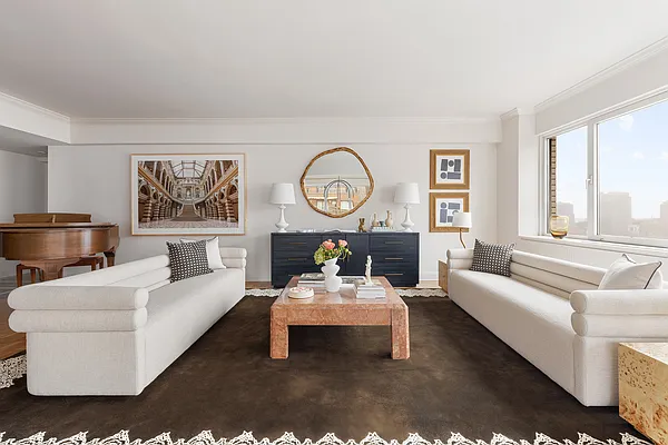 Sold by Compass | media 4