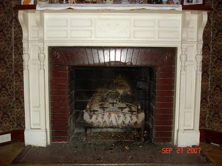 3 Corbett Ave — Photo 3