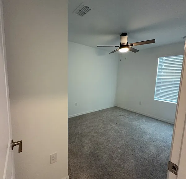 4830 Revolutionary Way — Photo 13