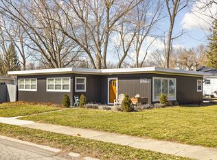 6402 Broadway St, Indianapolis, IN 46220