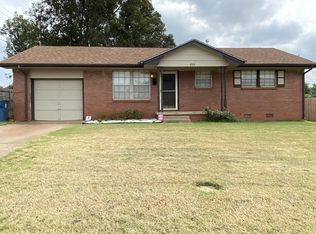 808 Harold Dr, Midwest City, OK 73110