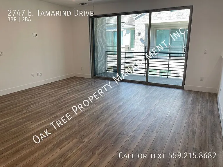 2747 E Tamarind Dr — Photo 10