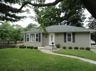 961 S Western Ave, Watseka, IL 60970