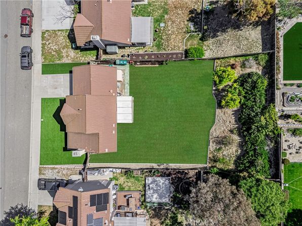 1426 Crestview Dr, Oceanside, CA 92056