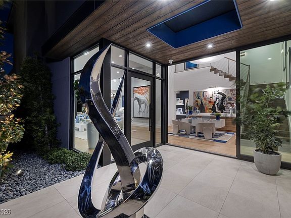 2nd image of 549 Overlook Rim Dr