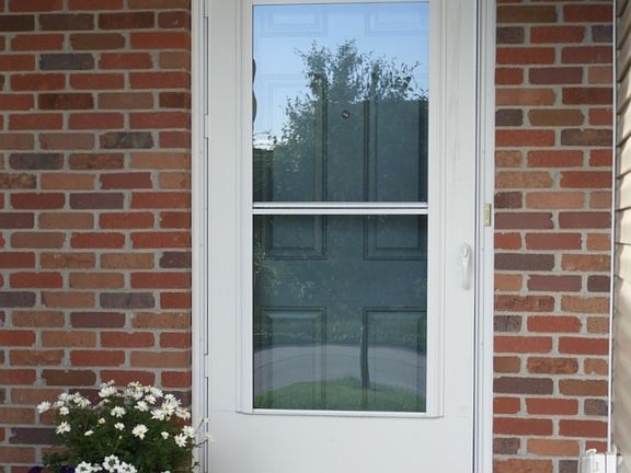 Entry Storm Door