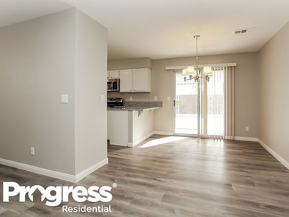 5th image of 4920 Goldeneye Way