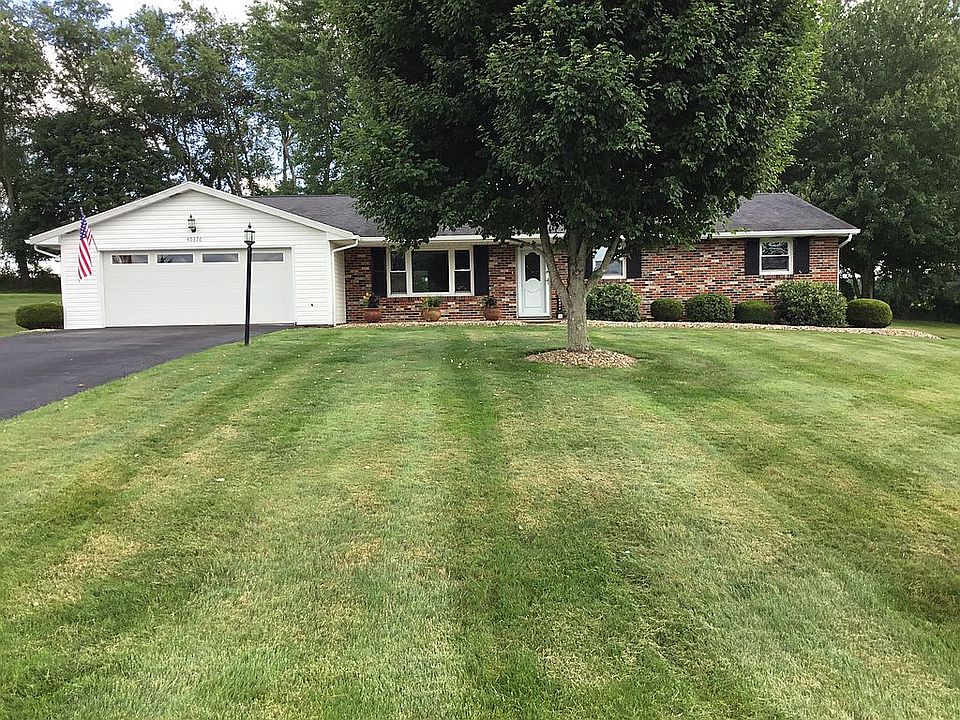 1st image of 49376 S Park Cir