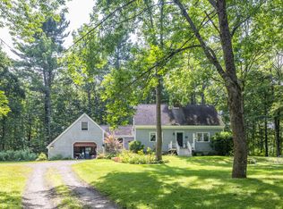 25 S Chester Dean Rd, Lincolnville, ME 04849