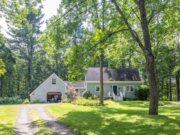 25 S Chester Dean Road, Lincolnville, ME 04849