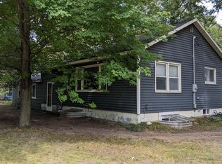 5408 Circle Dr, Muskegon, MI 49442