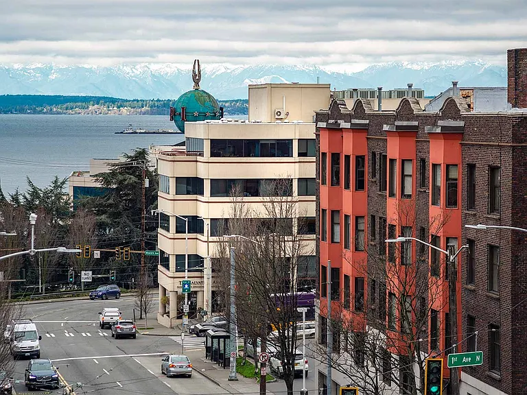 Minnie Flats | 101 Denny Way, Seattle, WA 98109 — Photo 38