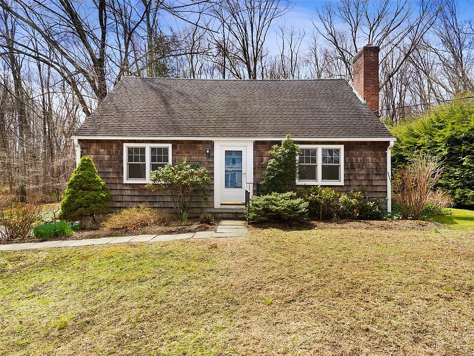 1st image of 21 Vinton Avenue
