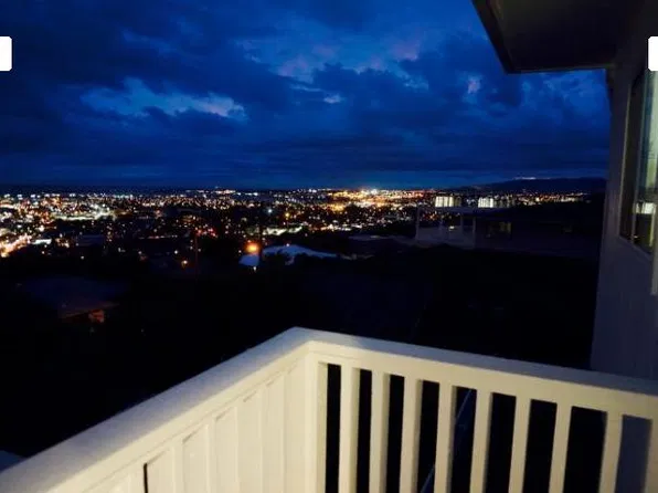 2324 Makanani Dr, Honolulu, HI 96817