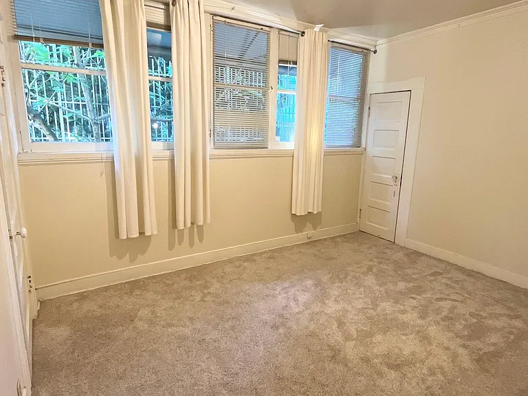 1515 SW 10th Ave #4 — Photo 8