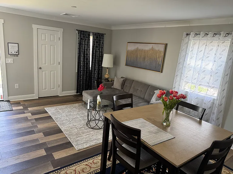 188 Howard St #188 — Photo 3