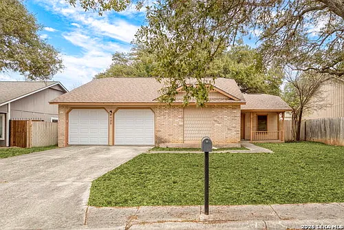 9439 Charter Point Photo 1